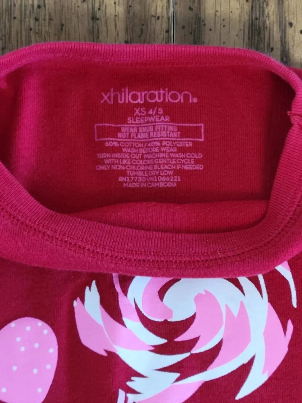 Xhilaration Lollipop Candy Pajama Top Girls XS 4/5 Red Long Sleeve
